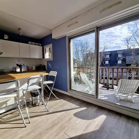 Bord De Apartment *